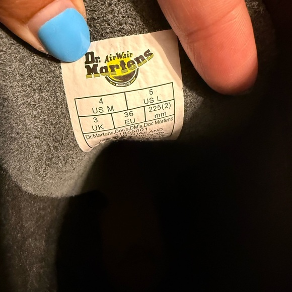 Dr. Martens Women's 1914 Lug Sole Sz 5 Combat Boots Black Leather 14 Eye Grunge - Picture 8 of 12